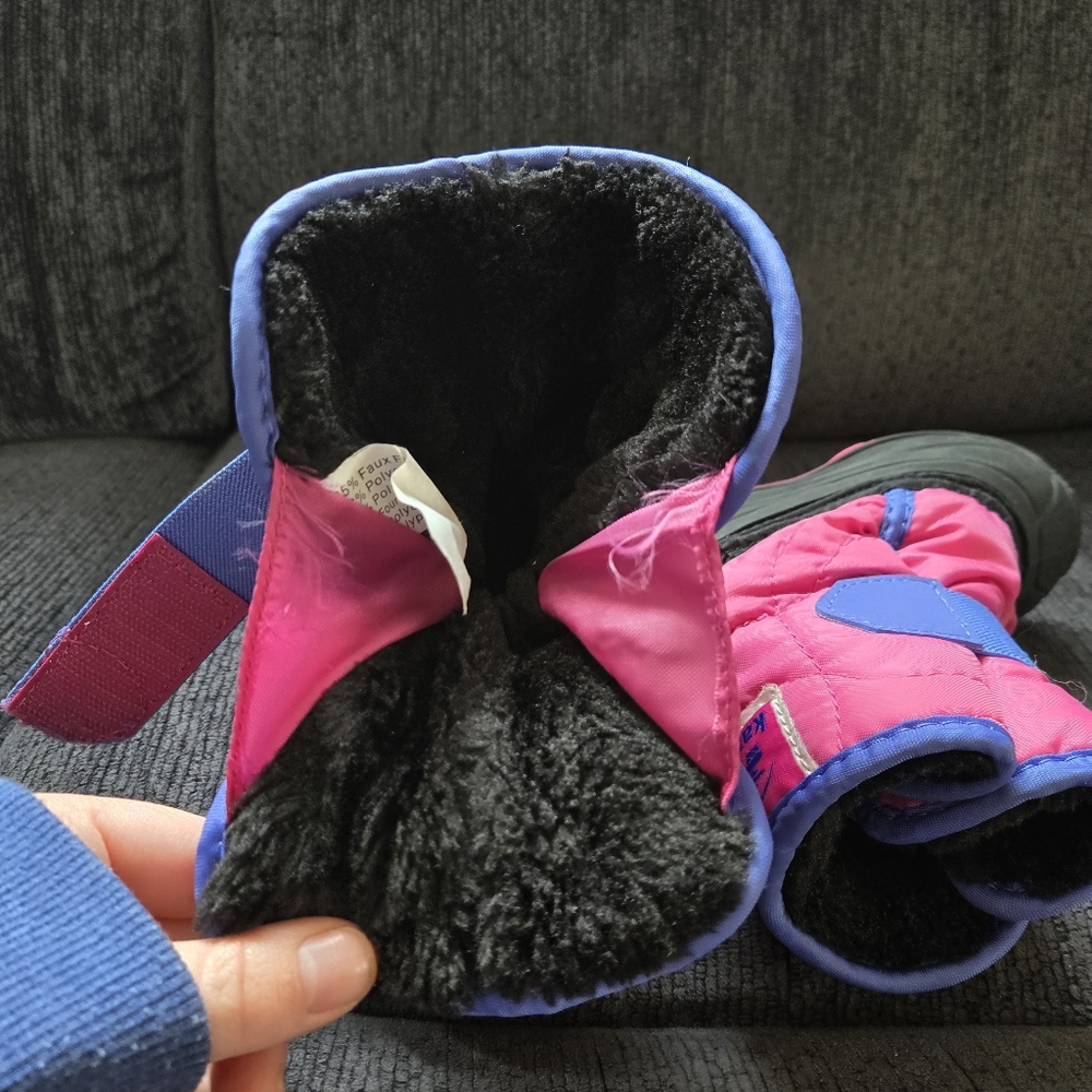 Kamik Toddler Snowbug Winter Boots - Picture 13 of 15